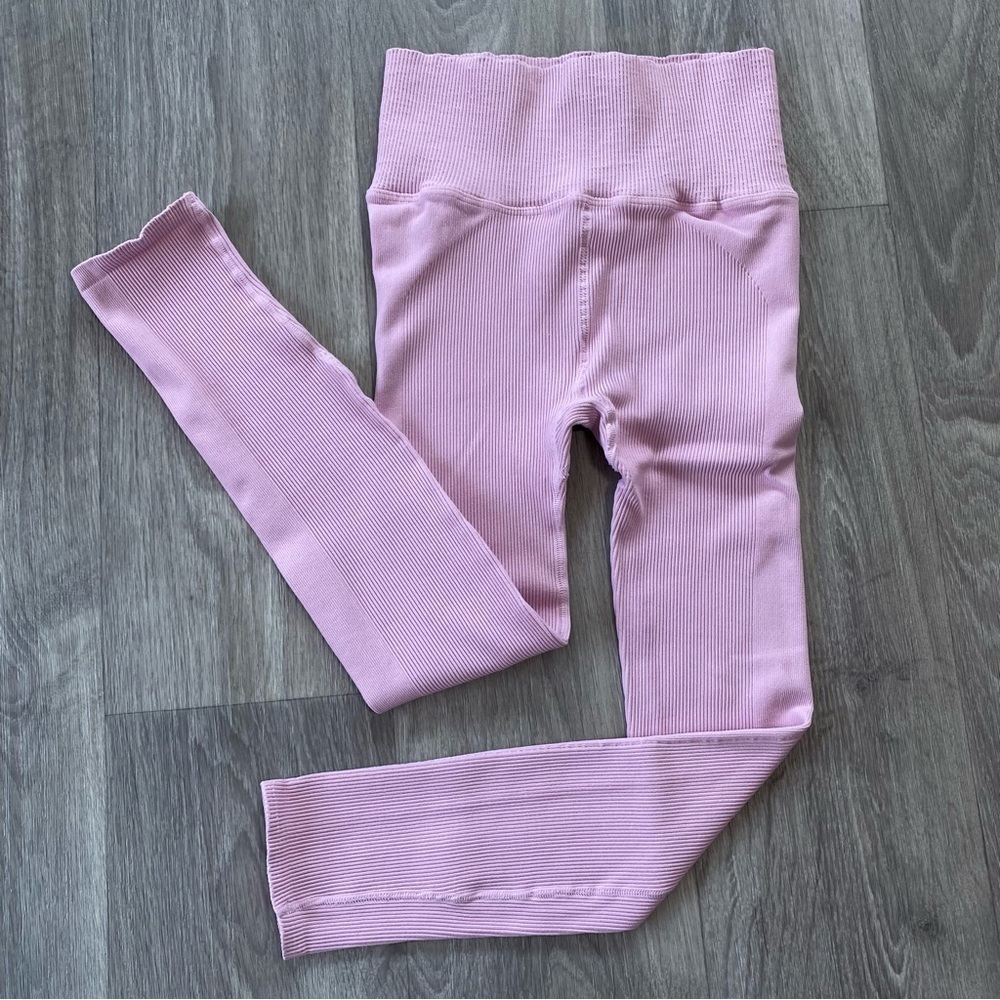 New FP Movement Ultra High-Rise 7/8 Happiness Runs Leggings Jam Jewel Size M/L